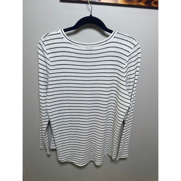 Torrid Womens White Black Striped Waffle Knit Henley Thermal Top Size 1 L XL - Picture 4 of 4